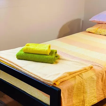 아파트 Mani 트로기르