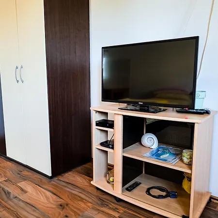 Mani Apartment *